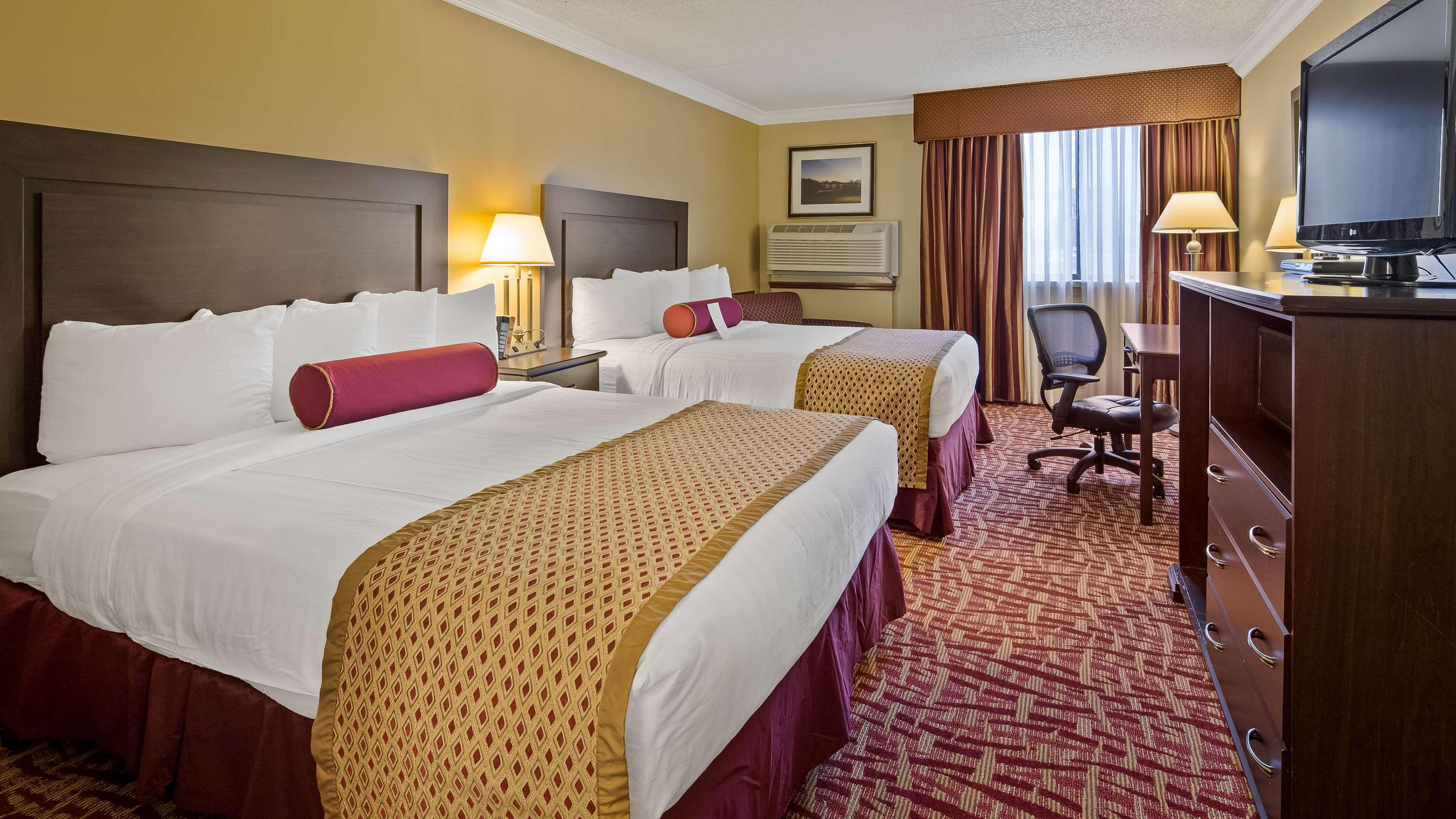 Best Western Plus Wilkes Barre Center City Exterior photo
