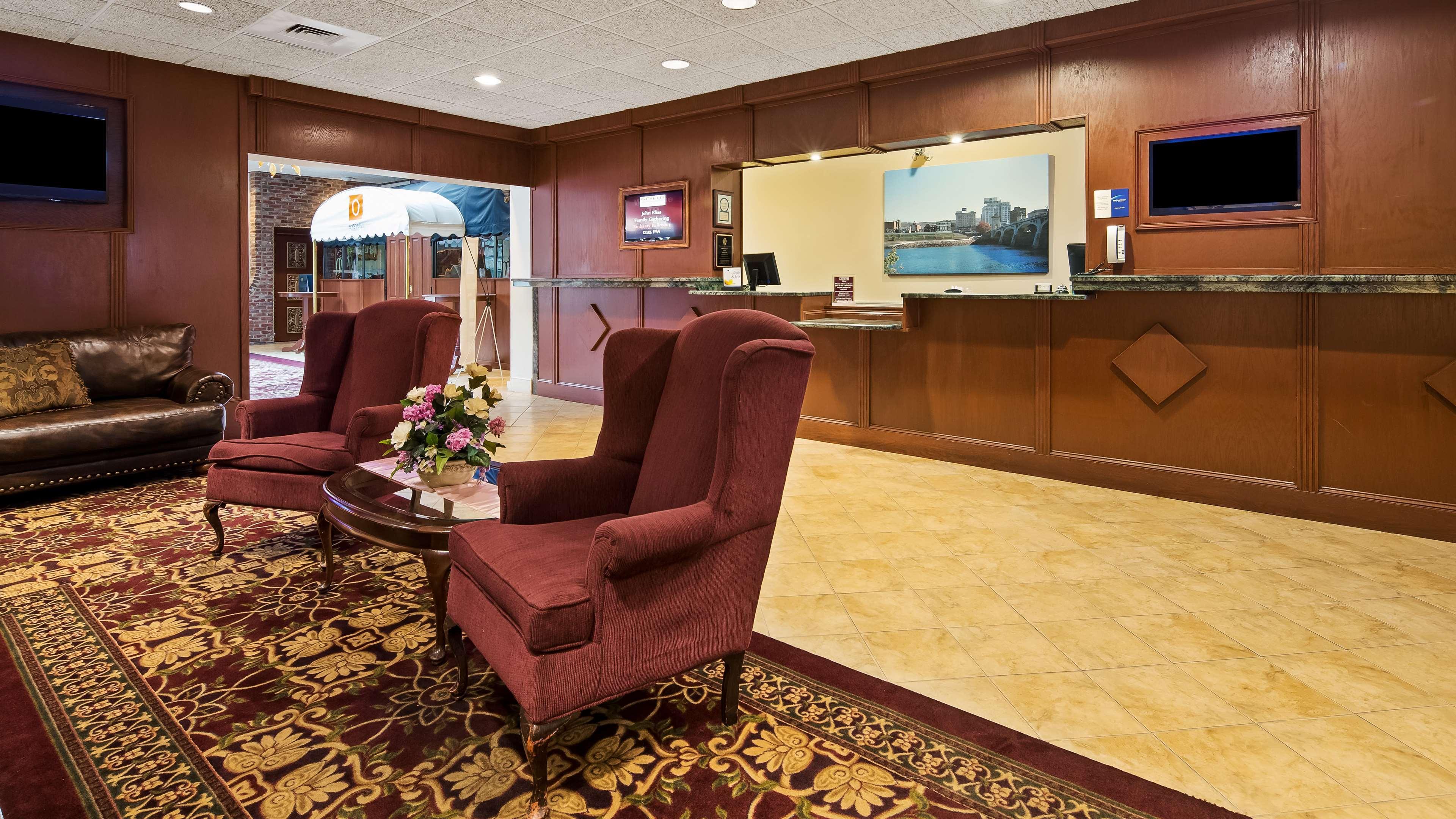 Best Western Plus Wilkes Barre Center City Exterior photo